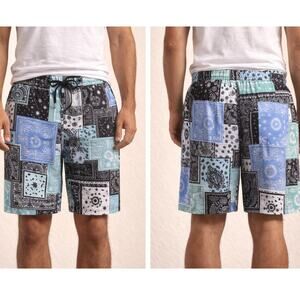 Drill Clothing Co - Fresh Prince of Bel-Air Bandana Patchwork Shorts Large – NEW